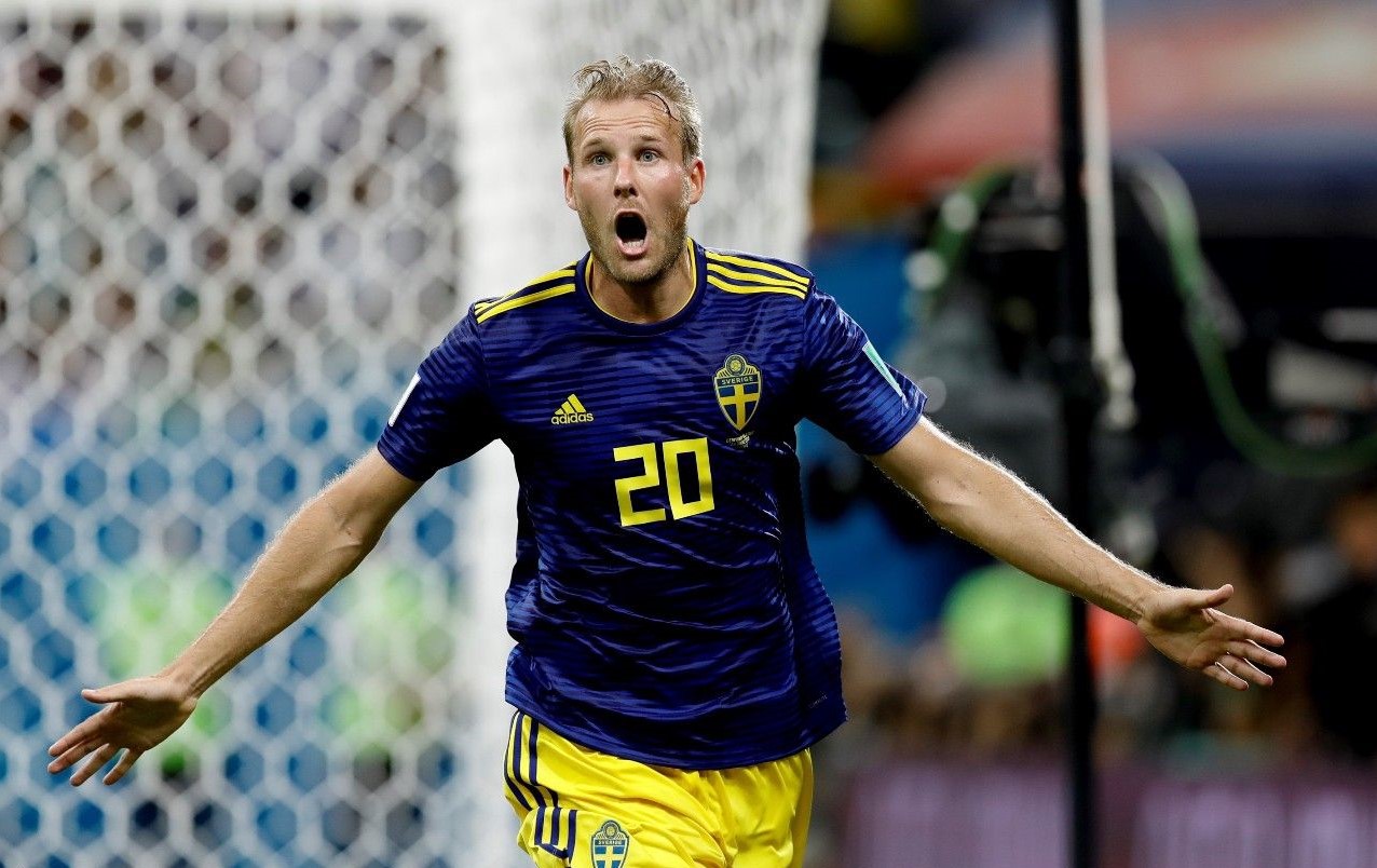 开云综合 -集结日辽宁本钢备战荷甲,扳平良机细节曝光,引发热议,球探报告显示潜力的简单介绍